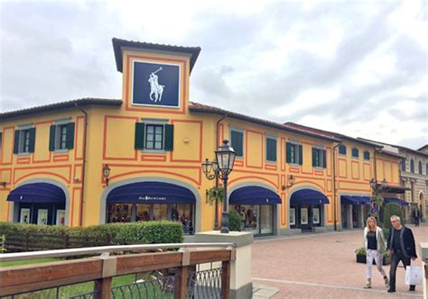 barberino designer outlet florence.